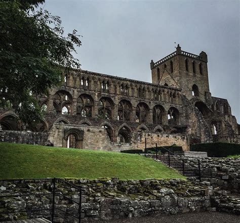 Jedburgh Abbey, Scotland | Scotland castles, Jedburgh, Outdoors adventure