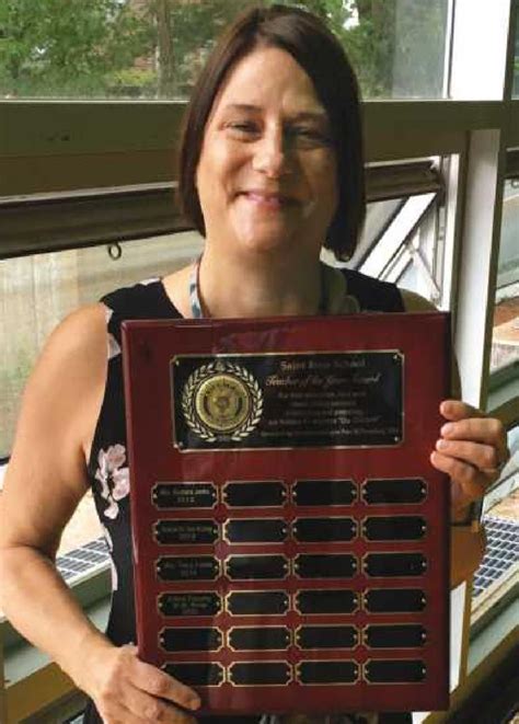 St. Rose School teacher of the year honored | Perrysburg Messenger Journal