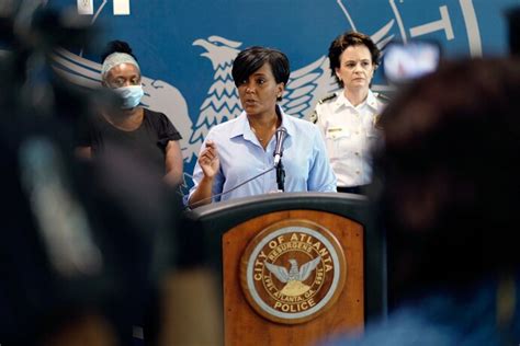 Atlanta’s mayor becomes a leading voice in the national debate over ...