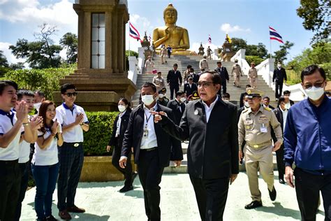 Thai Prime Minister Dissolves Parliament, Calls Election