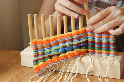 Peg Loom Weaving | Peg loom, Loom weaving, Inkle loom