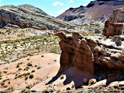 Saving California’s Red Rock Canyon State Park | Defenders of Wildlife