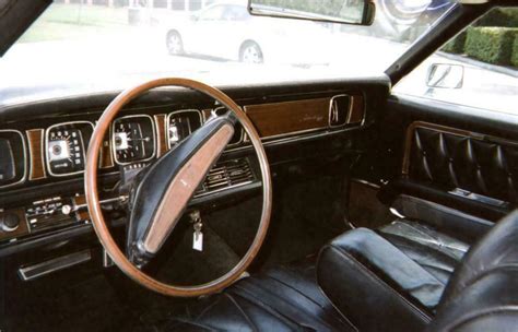 1969 LINCOLN CONTINENTAL MARK III 2 DOOR COUPE - Interior - 130902