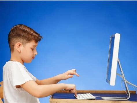 The Role of Technology In Modern Education - The Billion News