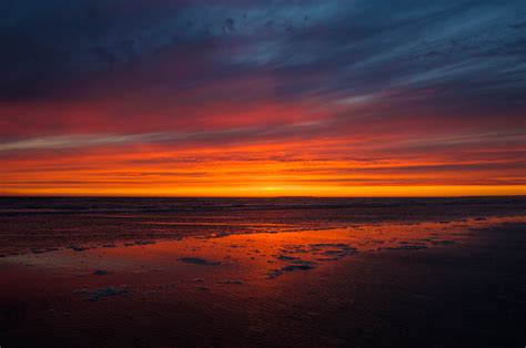 Sunset over the Pacific Ocean at Kalaloch Beach, WA : sunset