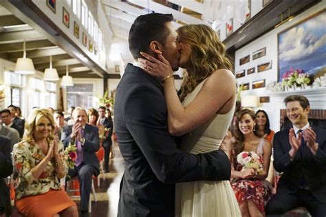 Revenge Series Finale Recap | POPSUGAR Entertainment