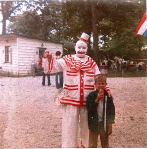 Historia de POGO "El Payaso Asesino Real" » El Portal del Miedo