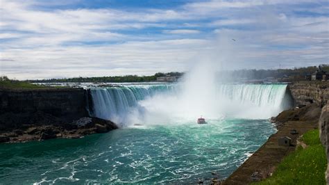 Niagara Falls, Ontario, Canada - Park Review | Condé Nast Traveler - 狗万 ...