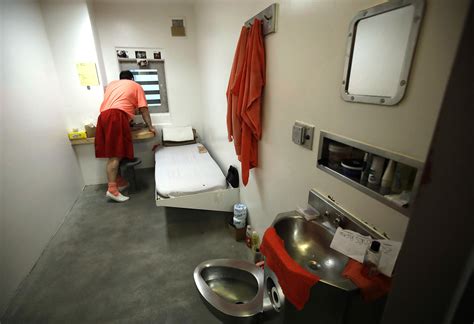 How California Could Reshape Solitary Confinement | The Marshall Project