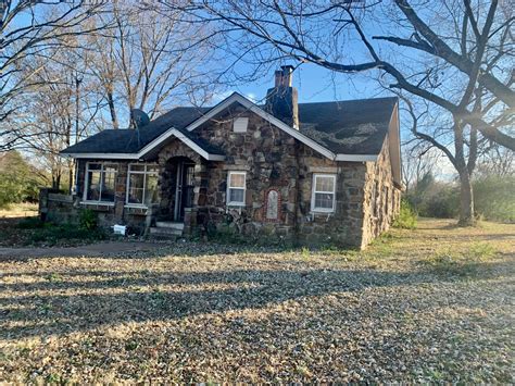 1007 Elm St, Coal Hill, AR 72832 | Trulia