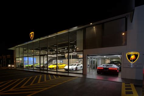 Austin: Lamborghini's Newest Dealership