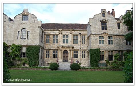 Photos of Treasurer's House, York. ~ York 360°