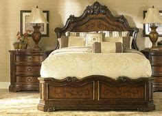 Bedroom Furniture, Villa Sonoma King Platform Bed - Dark | Havertys ...