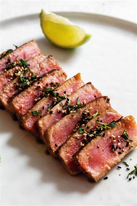 Recipe and Marinade for Ahi Tuna: 5 Ingredients and Ready in 10 Minutes ...