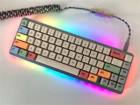 Best Loud Mechanical Keyboards of 2024 - Switch and Click