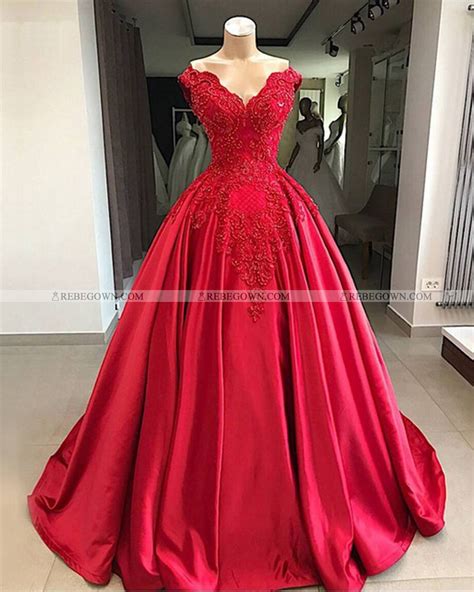 Red Ball Gown Satin With Appliques Off Shoulder Sweetheart Prom Dresses