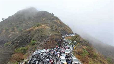 Monsoon getaway turns into nightmare at Sinhagad Fort