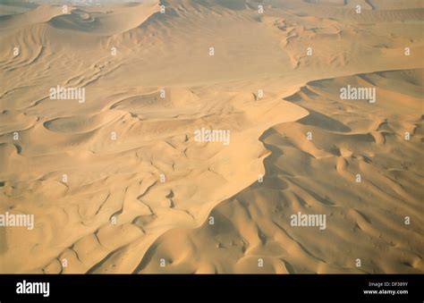 Sand dunes at Namib desert. Namibia Stock Photo - Alamy