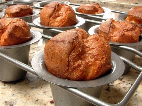 Jordan Pond House Popovers! - Karen MacInerney