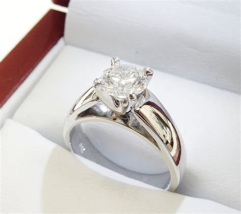 Solitaire Engagement Ring with Wide Band - DiamondNet