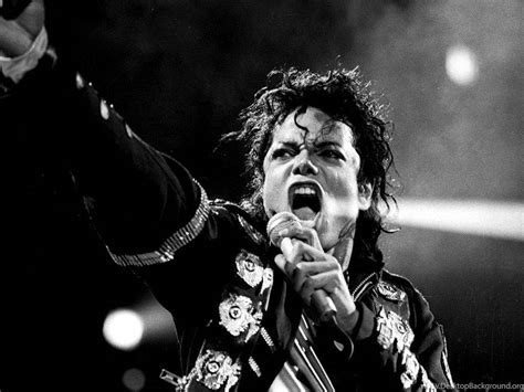 Download Michael Jackson Black And White Wallpaper | Wallpapers.com