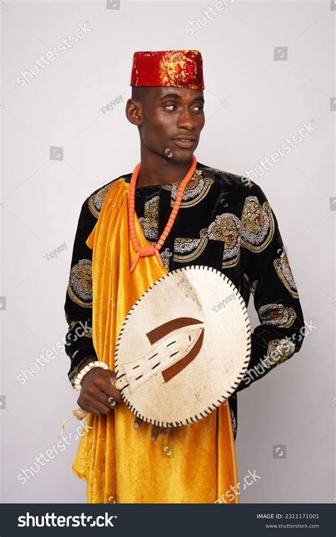 623 Nigerian Traditional Attire Images, Stock Photos, 3D objects ...