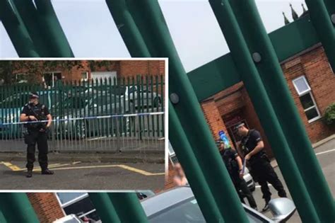 Uplands Manor Primary School in Smethwick 'on lockdown' during police ...