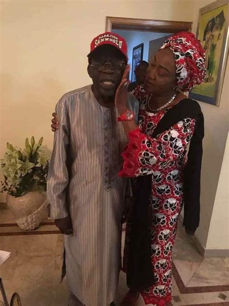 Bola Tinubu Gets Kiss From Wife As They Celebrate Valentine Together ...