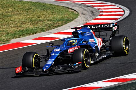 Alonso e Ocon comemoram bom desempenho da Alpine F1 na Hungria