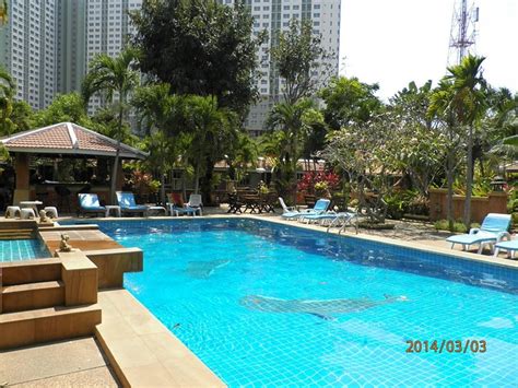 Riviera Resort Pool: Pictures & Reviews - Tripadvisor