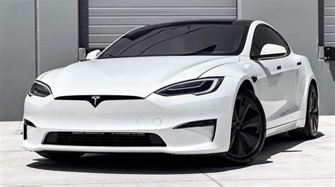 Model S Plaid: The Fastest Tesla - 0-60, Specs & Top Speed