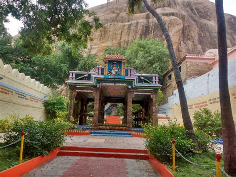 Tamilnadu Tourism: Thirupparamkunram Murugan Temple, Madurai