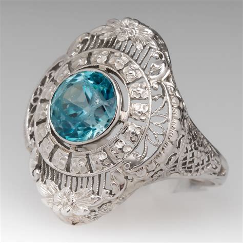 Vintage Jewelry Blue Zircon Filigree Ring 18K White Gold