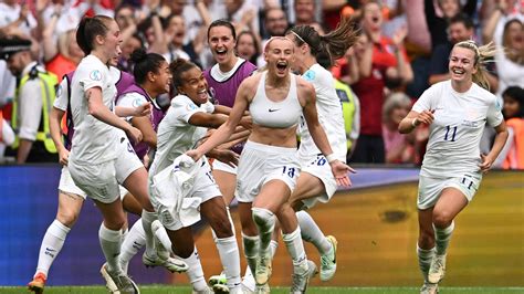 Euro 2022: Lionesses win final with extra-time victory over Germany ...