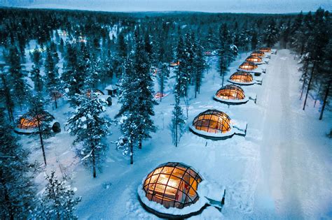 You Can Stay In a Igloo Under The Glow Of The Northern Lights - Social ...