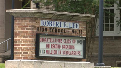 Group of alumni says changing Lee High School's name would cause more ...