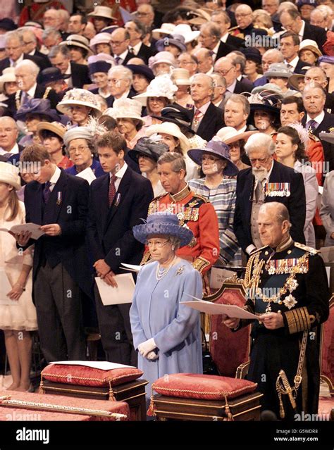 Royalty - Queen Elizabeth II Golden Jubilee Stock Photo - Alamy