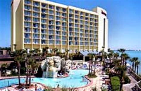 Marriott Suites Clearwater Beach on Sand Key (Clearwater Beach, FL ...