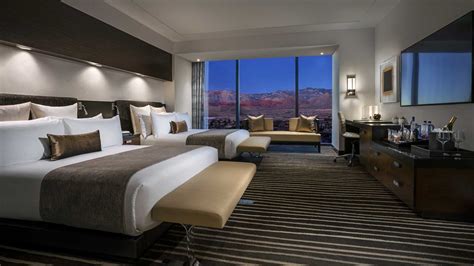 Modern Hotel Rooms in Las Vegas | Deluxe Double Queen