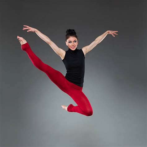 Danse Modern Jazz - Photos et Images Libres de Droits - iStock