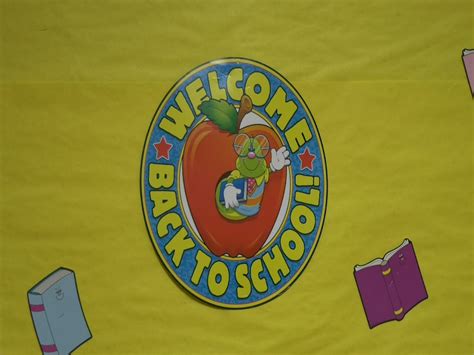 Tazewell County holds first day of school - WOAY-TV