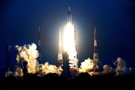 Big New Indian Rocket Launches Satellite, Setting Stage for Moon ...