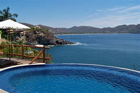 Zihuatanejo Luxury Homes with a View in Mexico