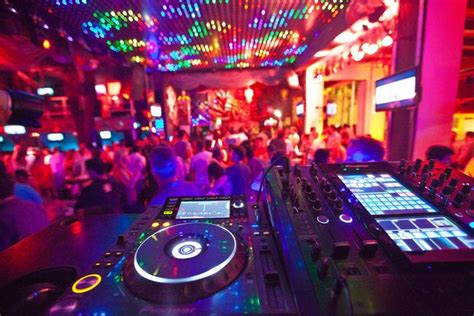 Downtown Cabo's Best Nightlife: Nightlife in Cabo San Lucas