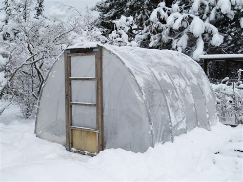 In the Garden: Hoop houses and greenhouses help extend garden season ...