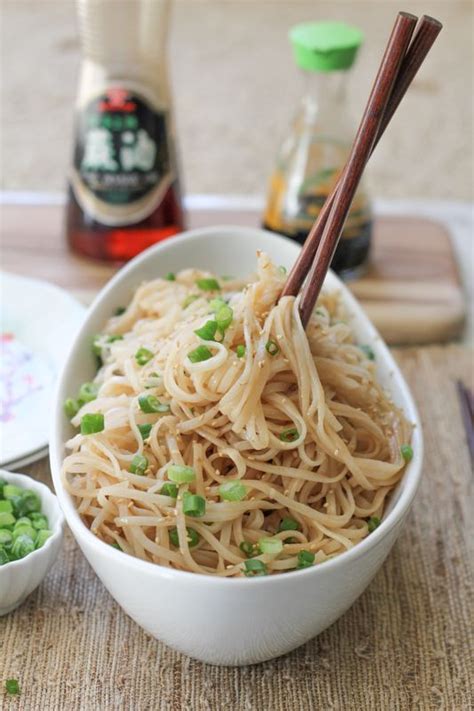 Longevity Noodles for Chinese New Year | Recipe | Chinese new year food ...