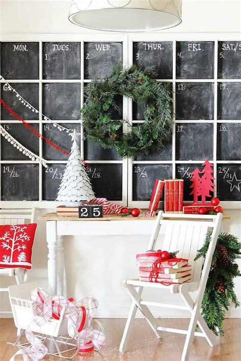 DIY Giant Chalkboard Calendar - Thistlewood Farm