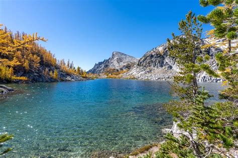 Day Hiking The Enchantments: Full Walkthrough, Trail Tips And Photos