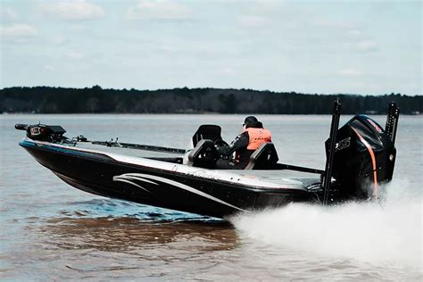 Falcon F20 Predator Bass Boat - Buy A New Falcon Bass Boat Today!