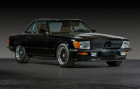 The Mighty Mercedes-Benz 500 SL AMG 5.0